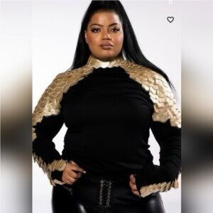 Akira Natasia Scale Top